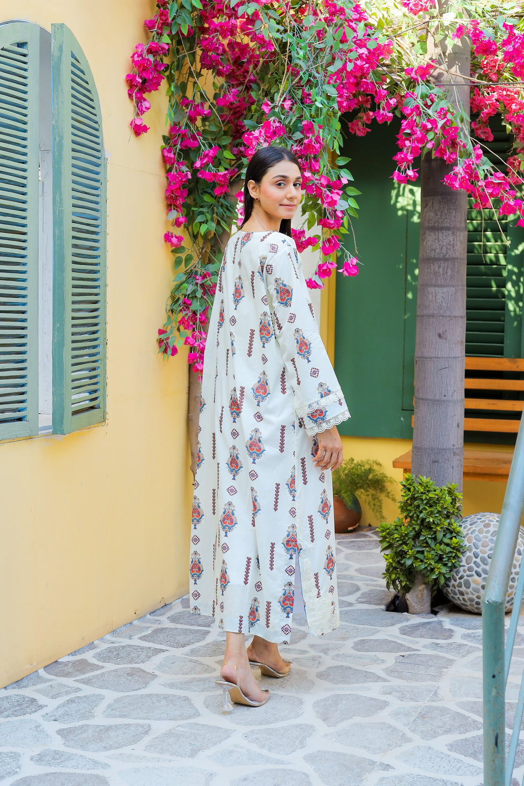 Ivory Oasis  Kaftan